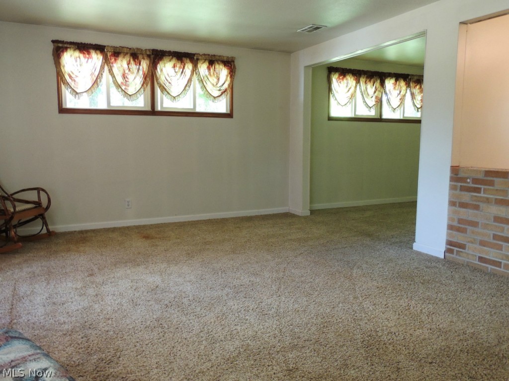 Briar Root Manor - Residential