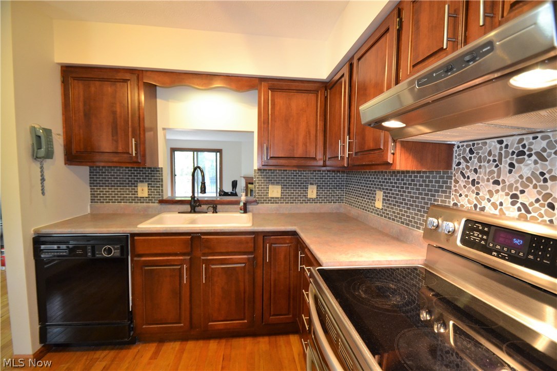 Woodlake Condo - Residential