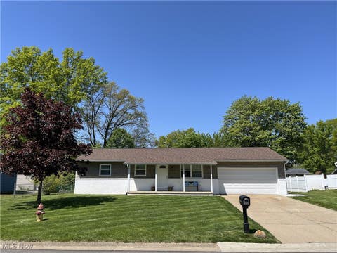 Photo for 520 Longview Avenue