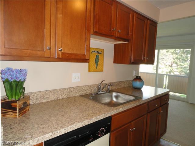 Golden Oaks - Residential Lease