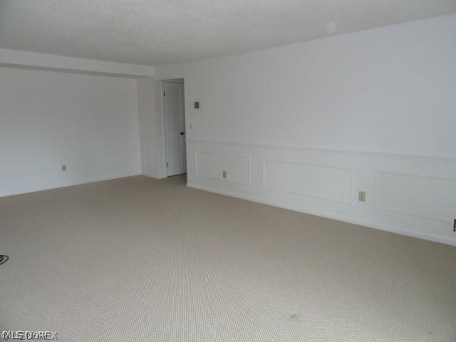 Golden Oaks - Residential Lease