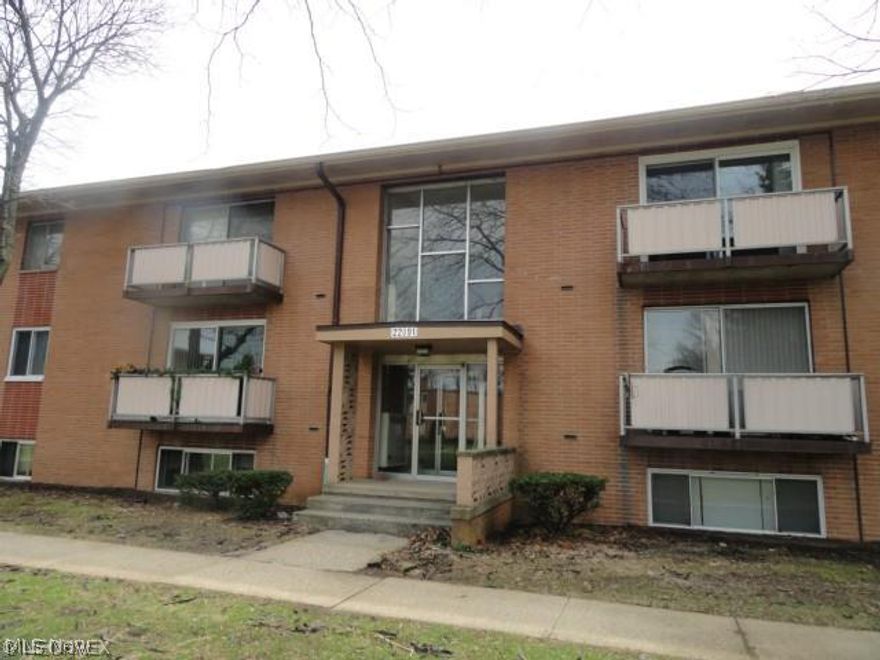 on't miss this beautifully remodeled 2 Bedroom & 2 Bath Condo! Huge L-shaped great room includes ample dining and sliders with a beautiful view. Freshly painted interior with neutral decor. Completely updated Kitchen with newer cabinets/counters and appliances including range, refrigerator, dishwasher, and disposal. Condo has modern vinyl windows, new glass sliders, and room for insuite laundry. MBR has private half bath. One Car Garage included. Heat, gas, water, sewer, trash, central A/C, carport, landscaping, building maintenance, snow removal, property mgt. & reserve fund included in maint. fee. Pets & leasing allowed. Easy access to laundry facilities in building. 4'x5' storage unit included. Buildings are well maintained and have newer roofs and gutters. Ideal location within walking distance to shopping,restaurants,public transportation, and highways.