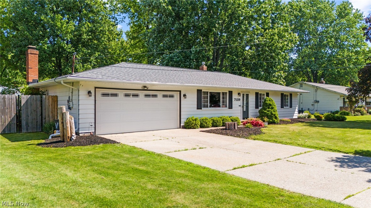 Mentor Estates 04 05 - Residential