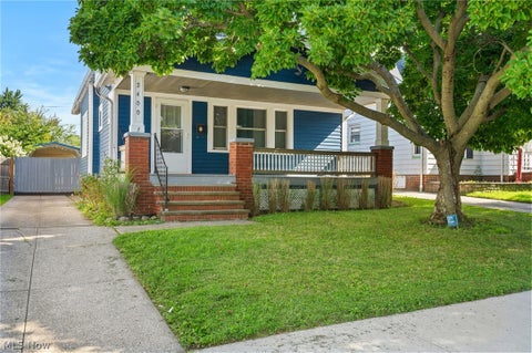 Homes For Sale - 2400 Schell Avenue<br/> Cuyahoga County, Cleveland, OH 44109