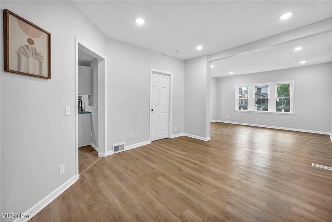 3884 W 37th Street, Cleveland, Ohio image 12