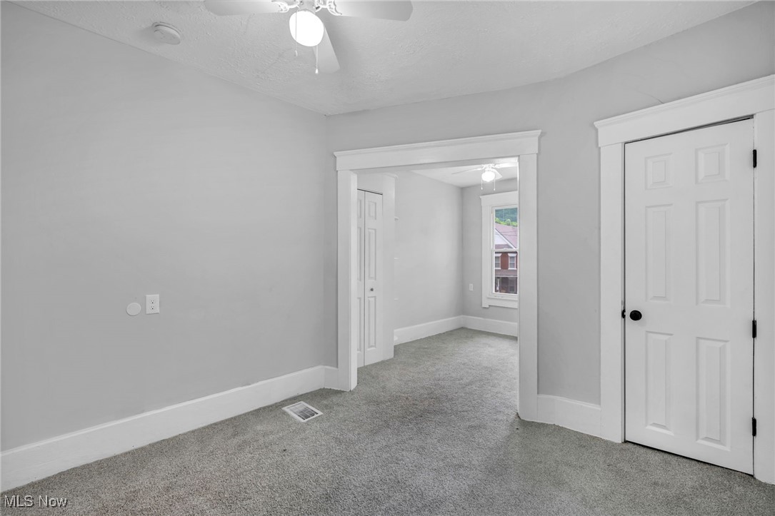 3884 W 37th Street, Cleveland, Ohio image 29
