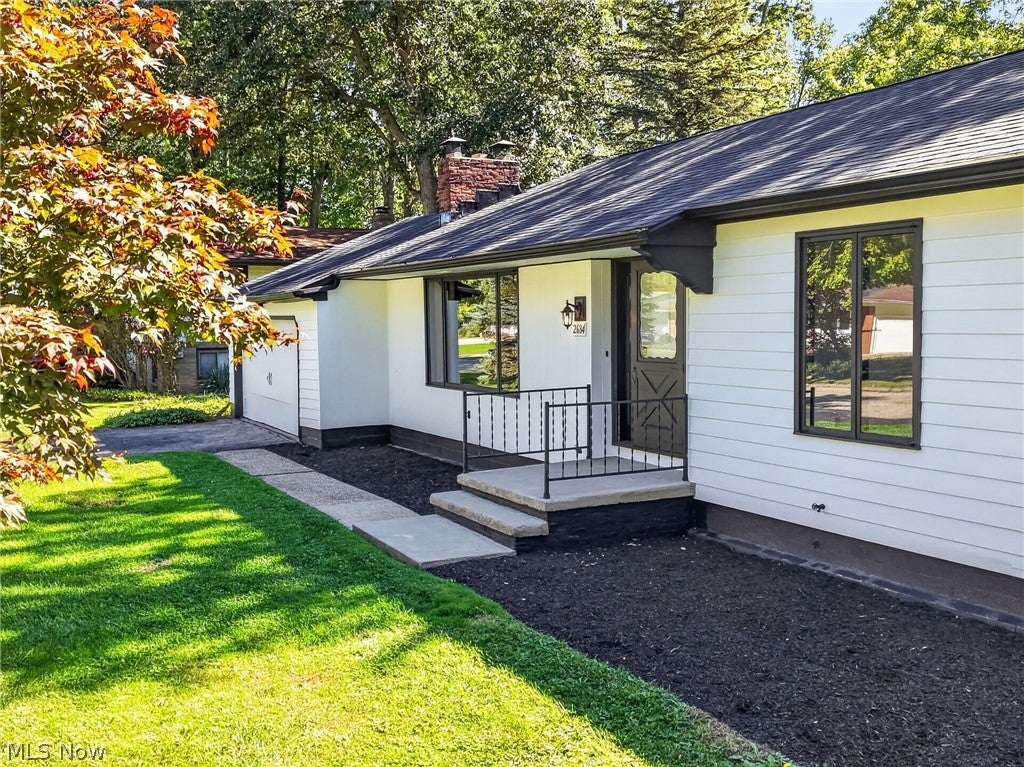 2684 Burlingham Drive