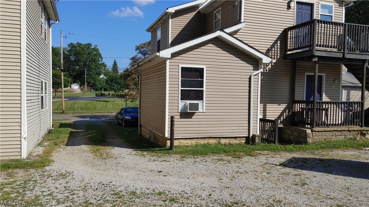 Voris - Residential Lease