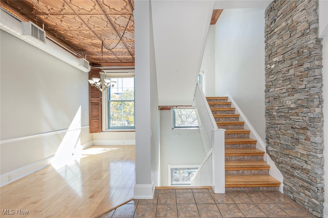 408 W Saint Clair Avenue 226