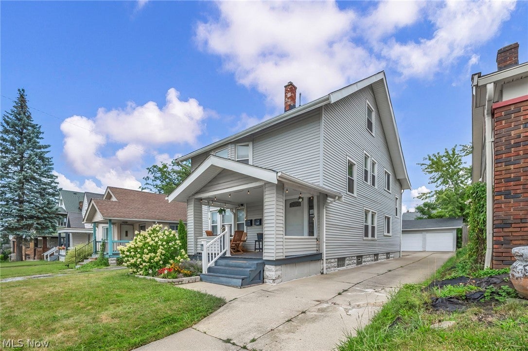 2203 Bunts Road