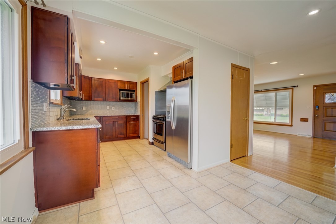 Brooklyn Airport - Residential