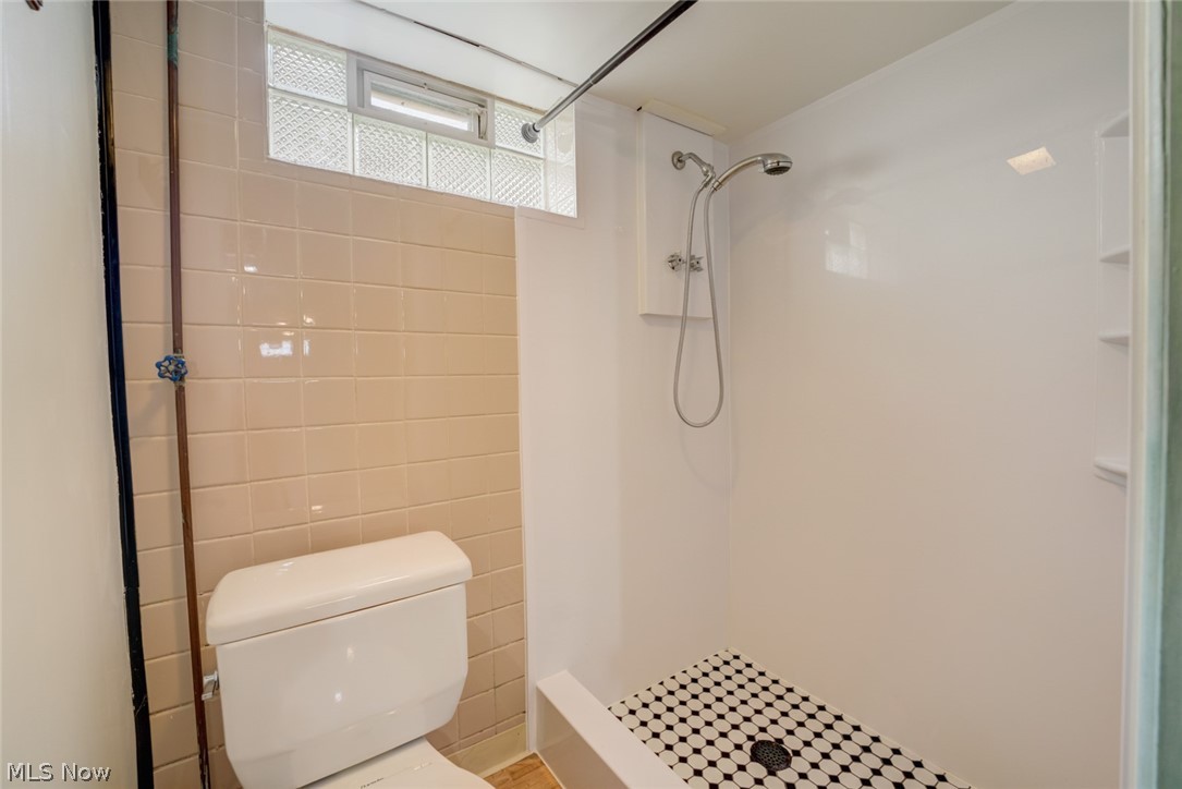 Brooklyn Airport - Residential