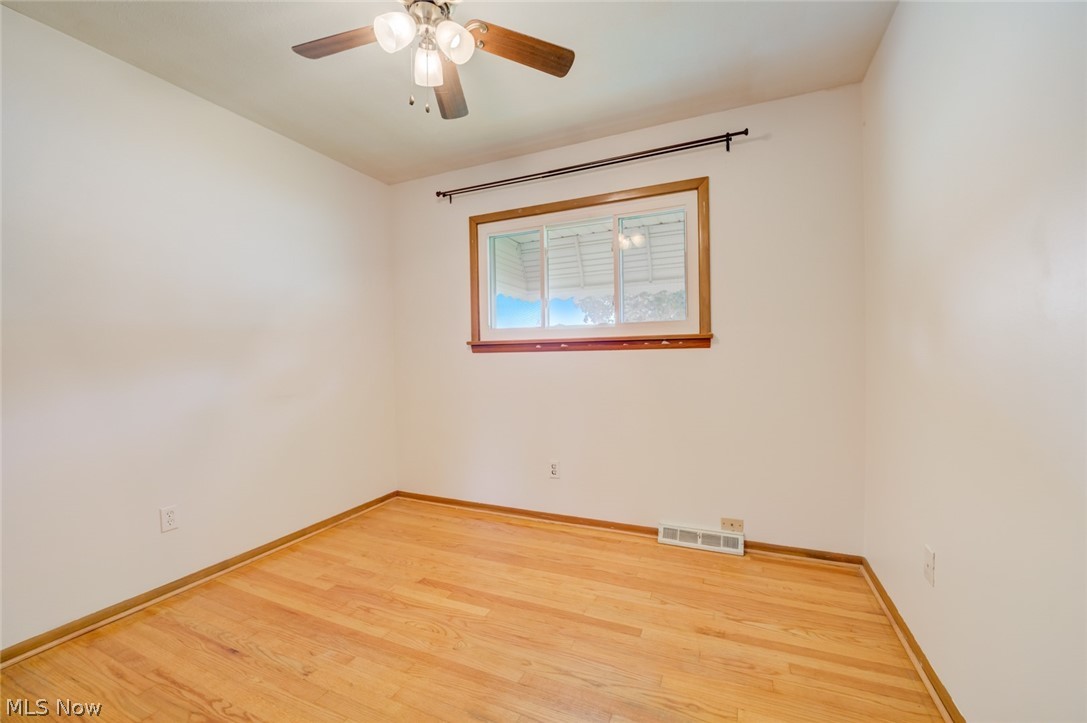 Brooklyn Airport - Residential