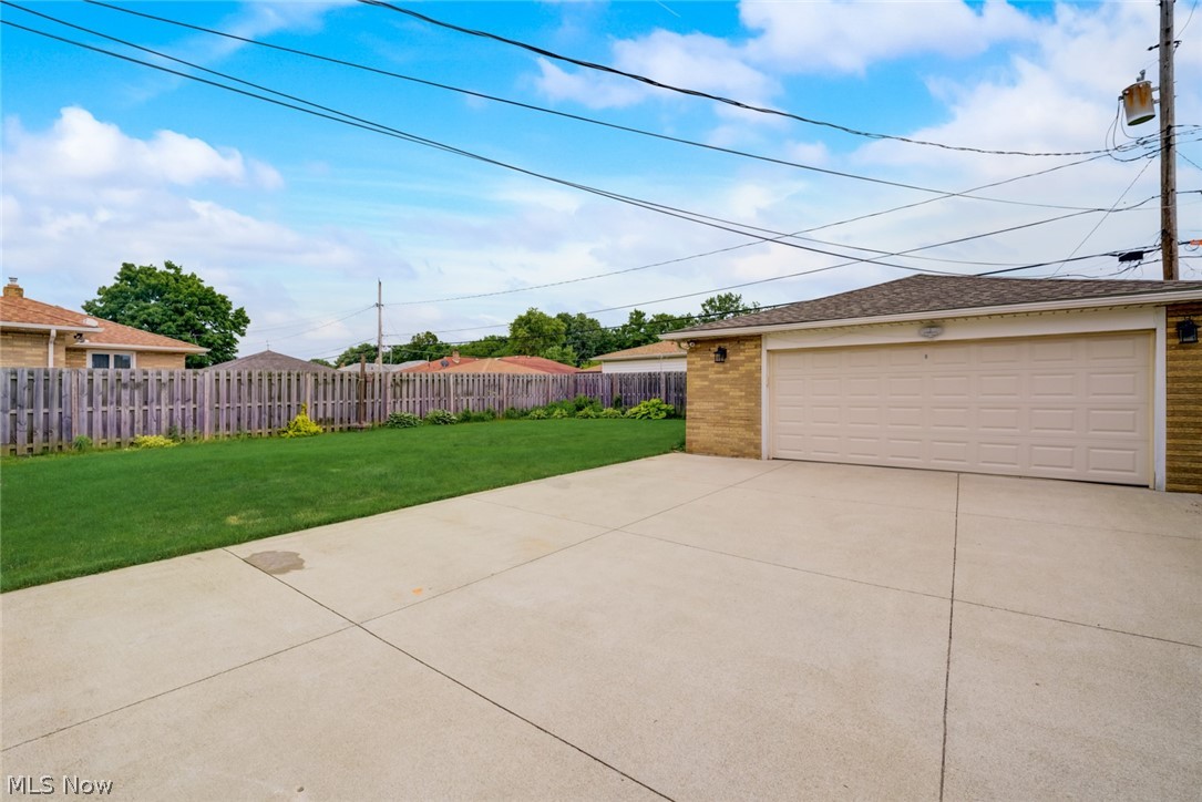 Brooklyn Airport - Residential