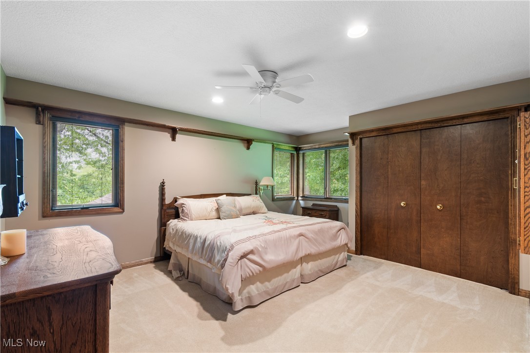 6849 Chillingsworth Circle, Canton, Ohio image 35