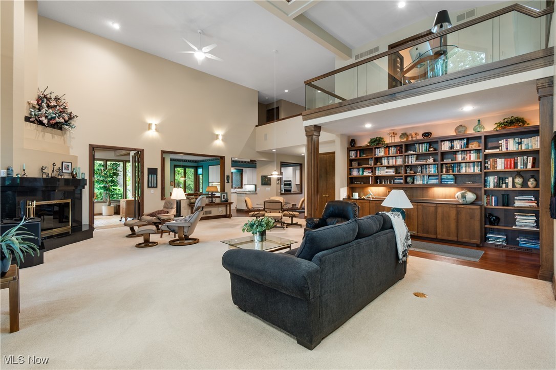 6849 Chillingsworth Circle, Canton, Ohio image 18