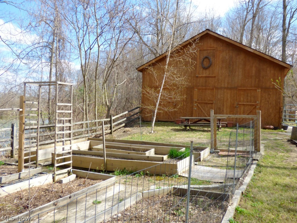 Woody Acres - Residential