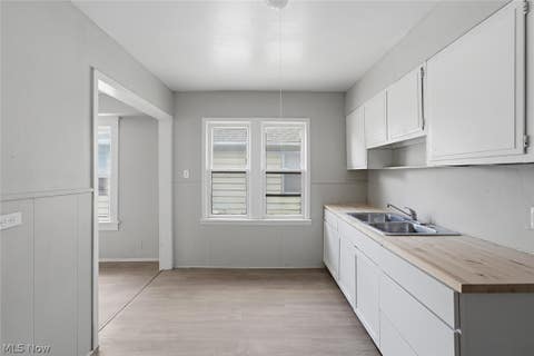 Tiny photo for 477 E 148th Street, Cleveland, OH 44110 (MLS # 5239597)