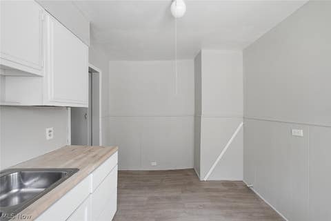 Tiny photo for 477 E 148th Street, Cleveland, OH 44110 (MLS # 5239597)