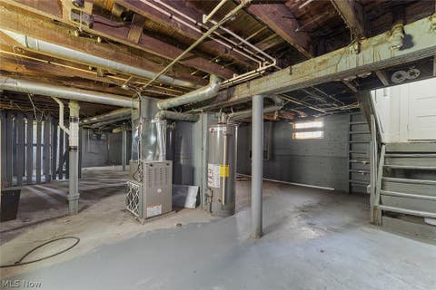 Tiny photo for 477 E 148th Street, Cleveland, OH 44110 (MLS # 5239597)