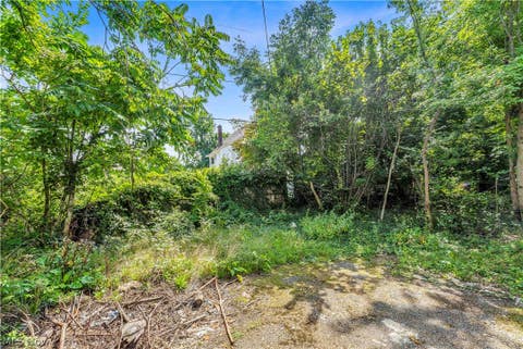 Tiny photo for 477 E 148th Street, Cleveland, OH 44110 (MLS # 5239597)