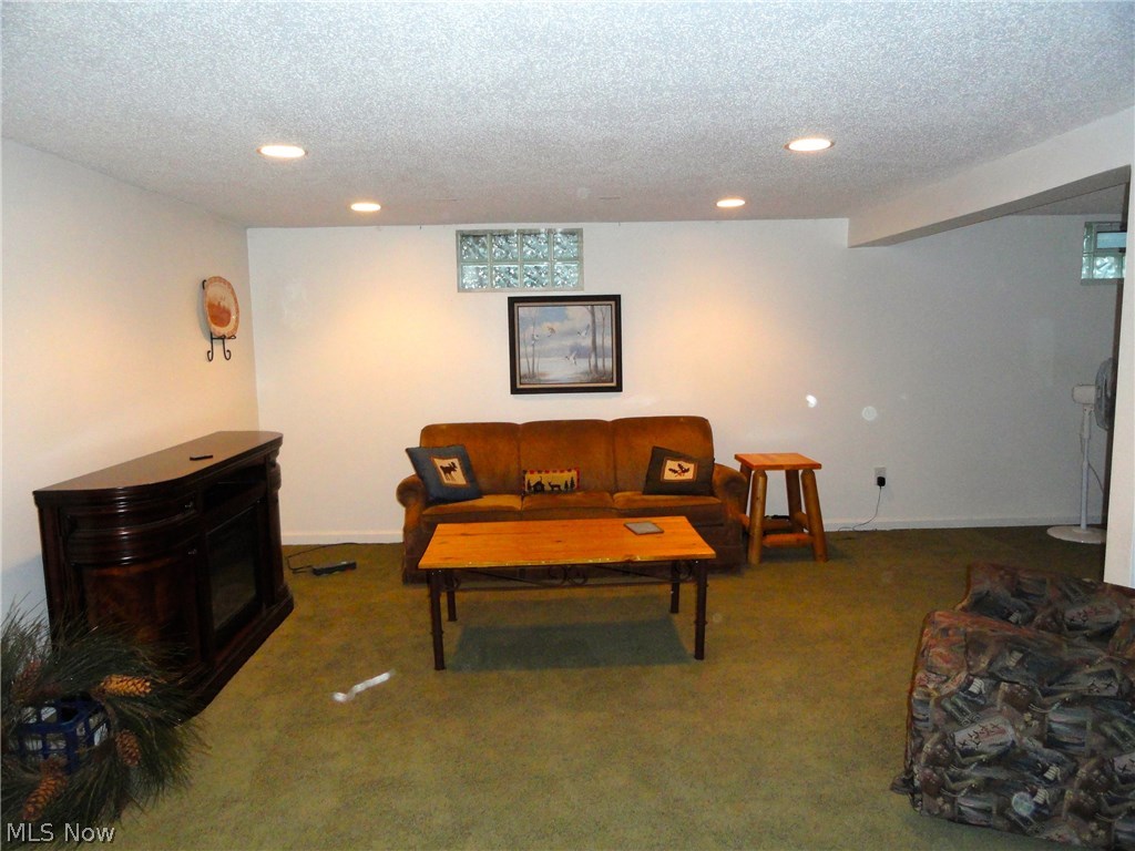 Village/Munroe Falls - Residential