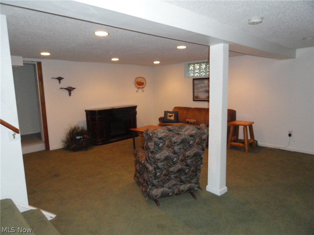 Village/Munroe Falls - Residential