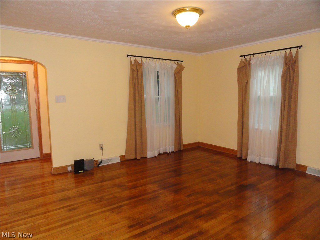 Village/Munroe Falls - Residential