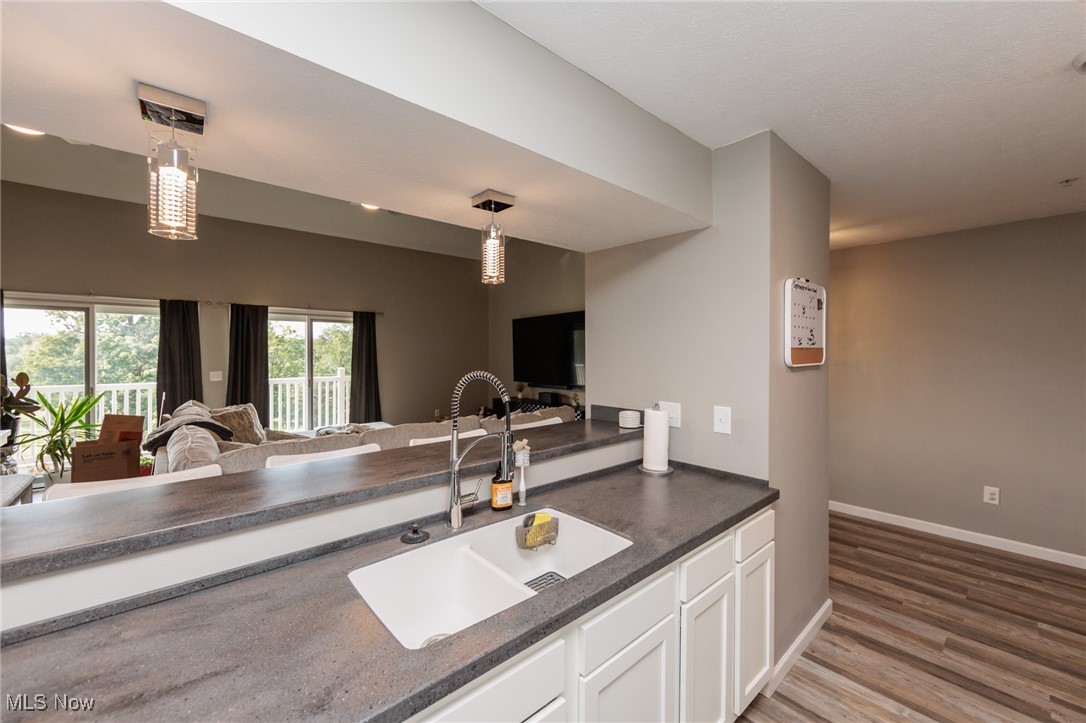 Residence On The Green - Residential