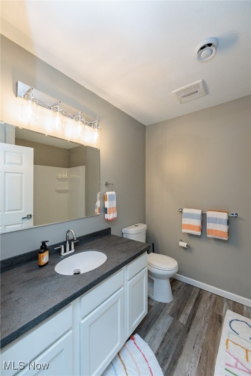 Residence On The Green - Residential