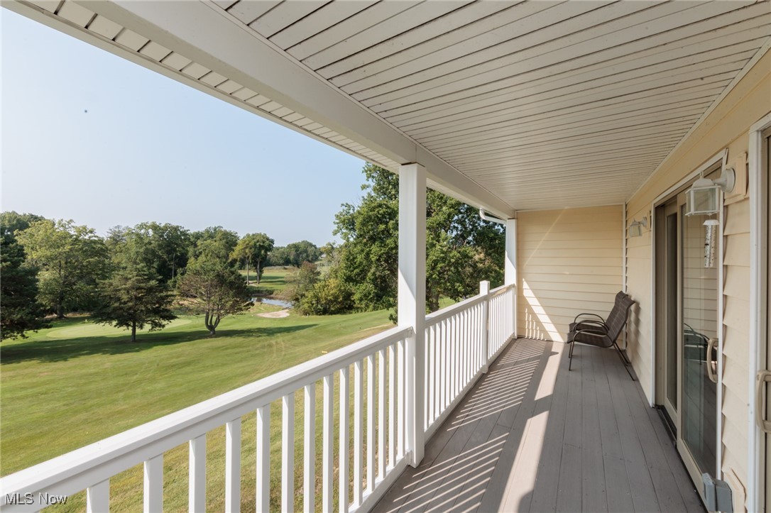 Residence On The Green - Residential