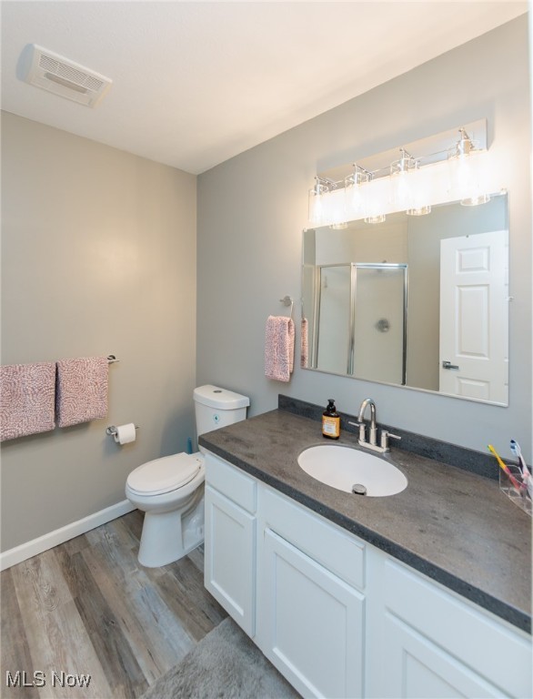 Residence On The Green - Residential