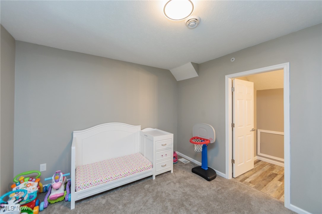 Residence On The Green - Residential