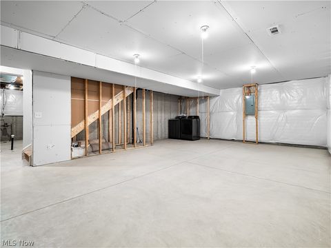 Tiny photo for 3243 Broadleaf Way, Brunswick, OH 44212 (MLS # 5202898)