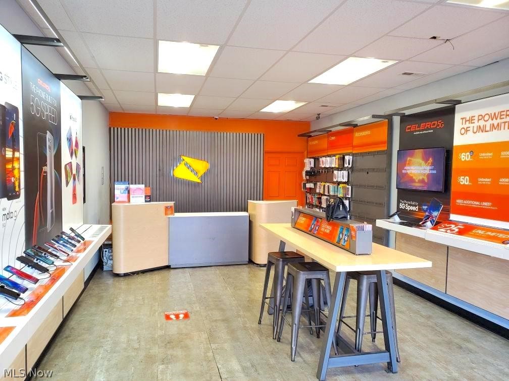 Barberton - Commercial Sale
