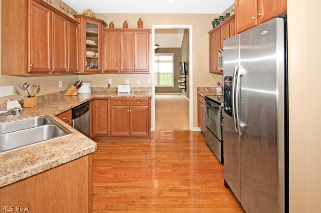 Fairway Villas - Residential