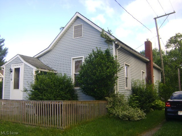 Court Ordered Sale by Private Selling Officer. Bidding ends July 8, 2020 & is online only. According to public record this Single family home has 2 bedroom & 1 bath. Information is thought to be correct but not guaranteed. SOLD 100% AS-IS w/all faults. 10% Buyer Premium is added to the high bid. 10% deposit($1,000 min) due w/i 24 hours of bidding end.