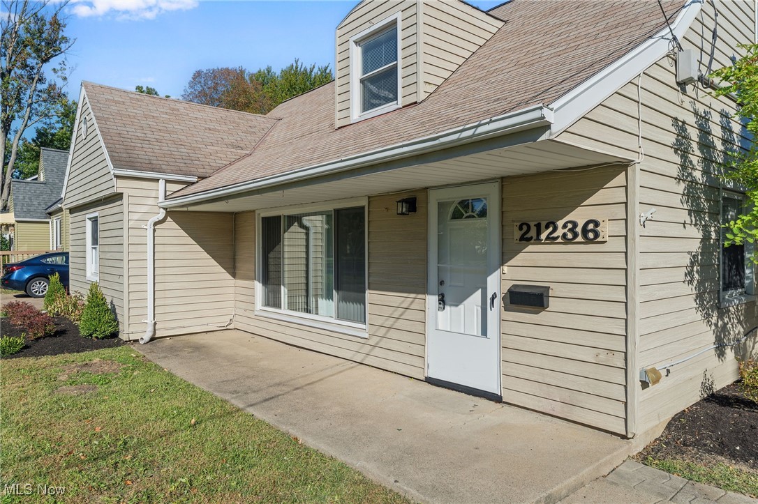 Fournier Bungalow - Residential