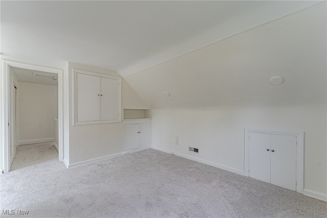 Fournier Bungalow - Residential