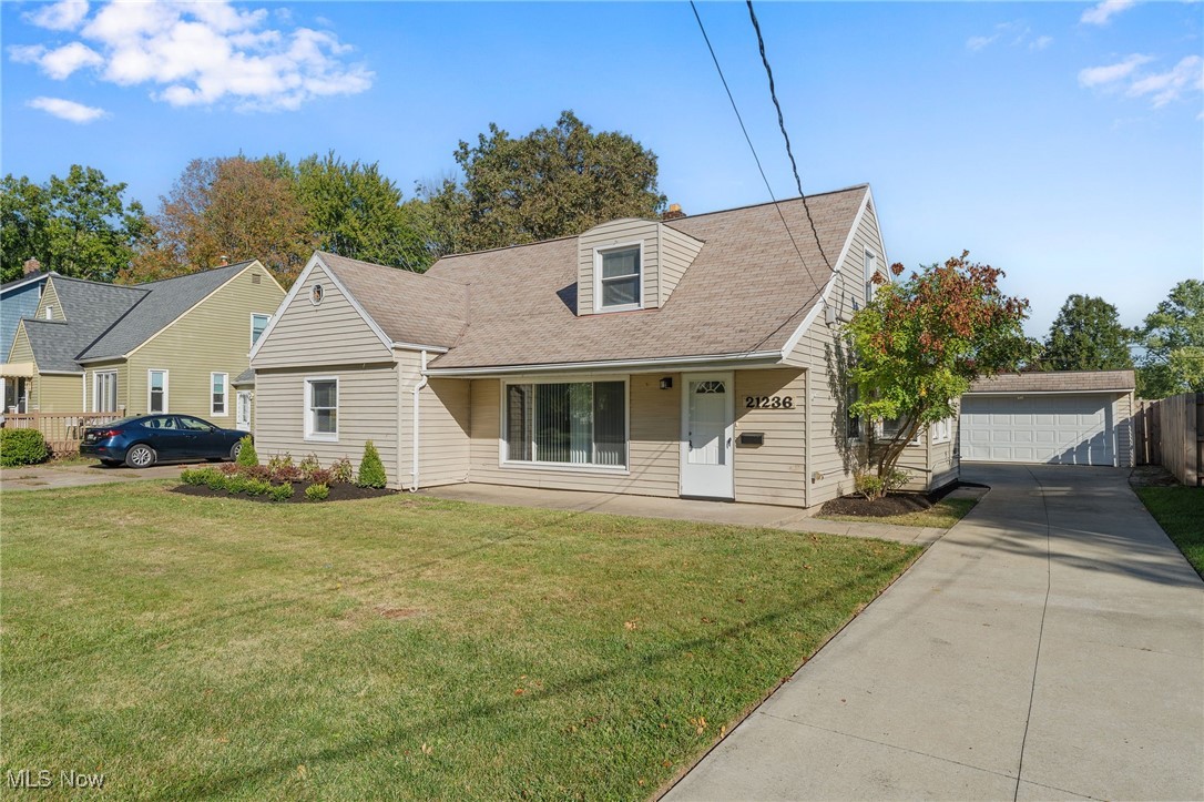 Fournier Bungalow - Residential