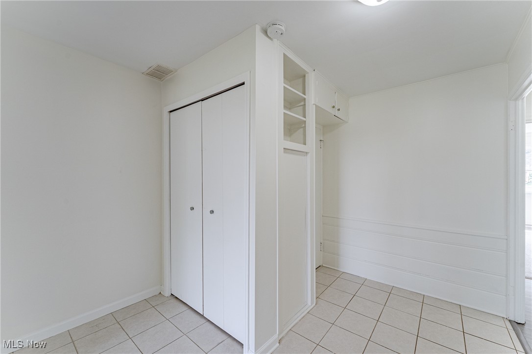 Fournier Bungalow - Residential