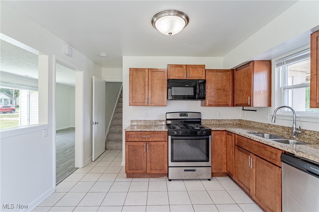 Fournier Bungalow - Residential