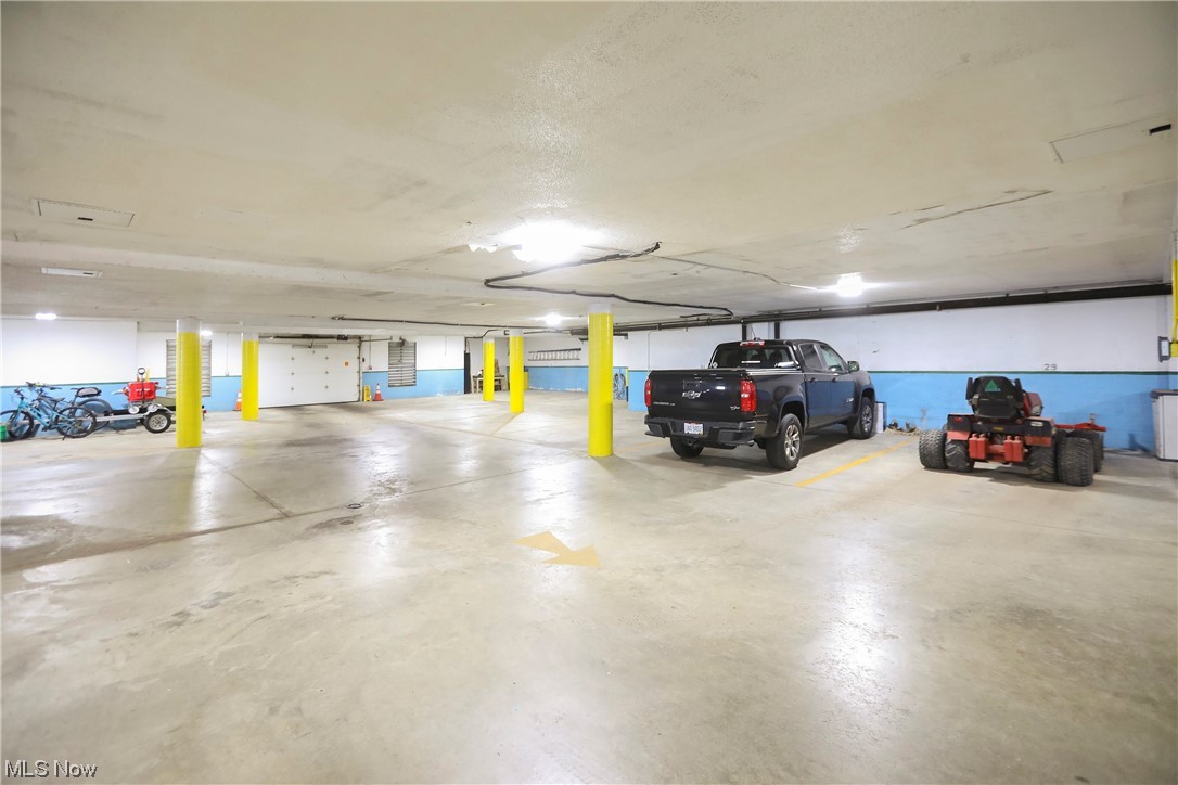 Beachwood Villas Condo - Residential Lease