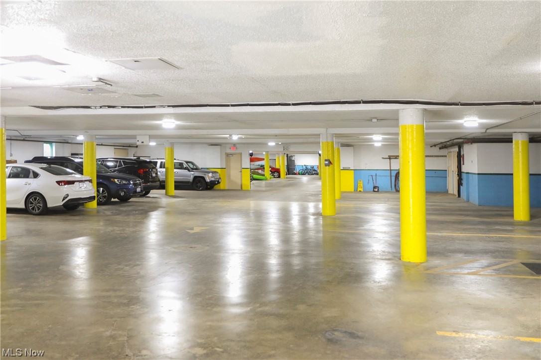 Beachwood Villas Condo - Residential Lease