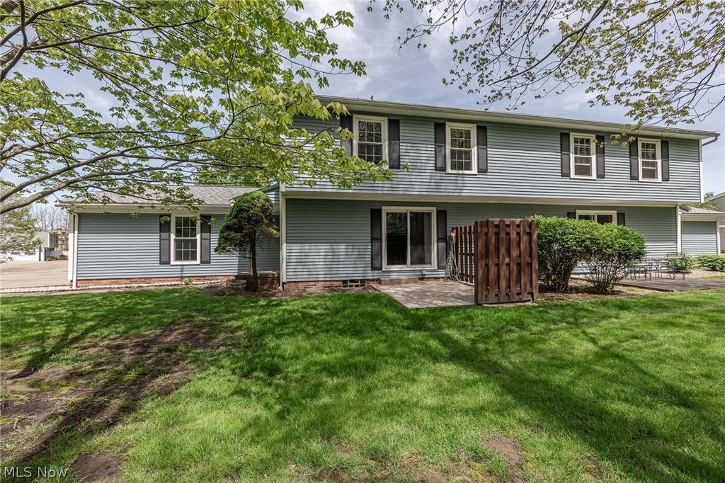 Photo of 10297 Independence Drive, North Royalton, OH 44133 (MLS # 5206205)