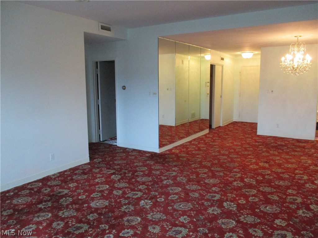 Carlton House Condo - Residential