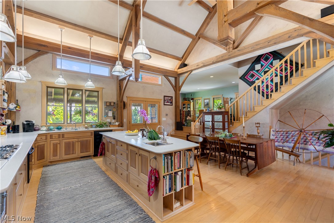 945 Remsen Road