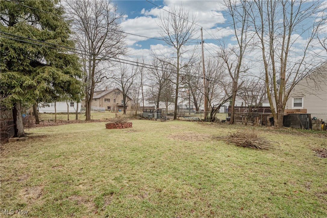1865 E 225th Street, Euclid, Ohio image 25
