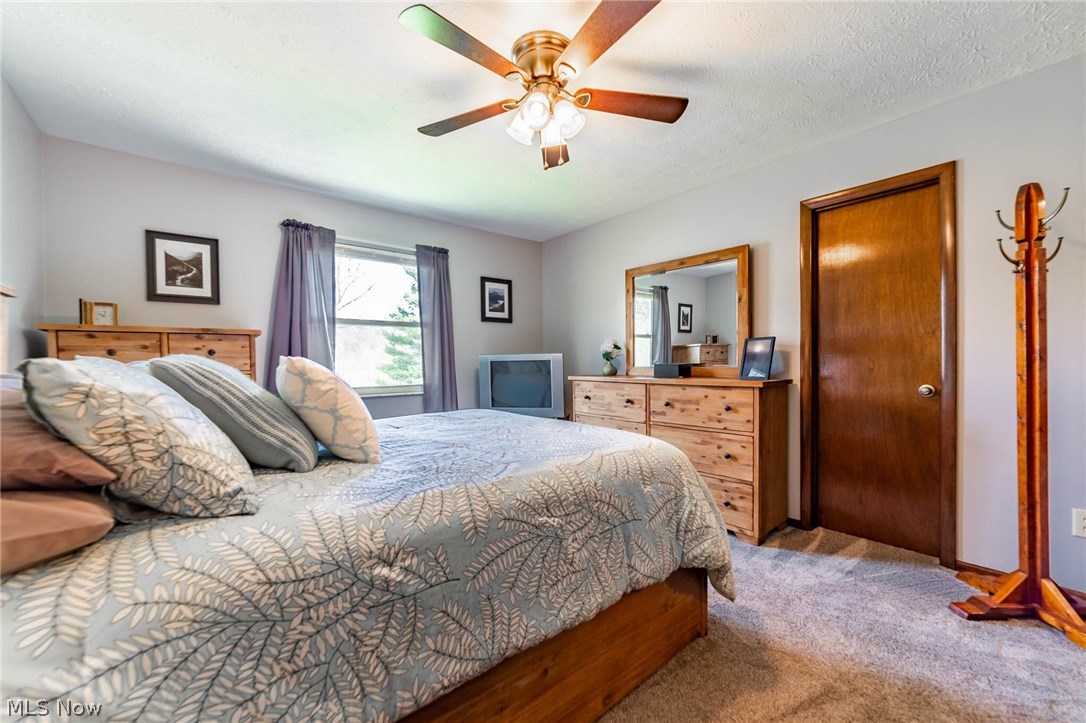 Falls Ph 02 - Residential