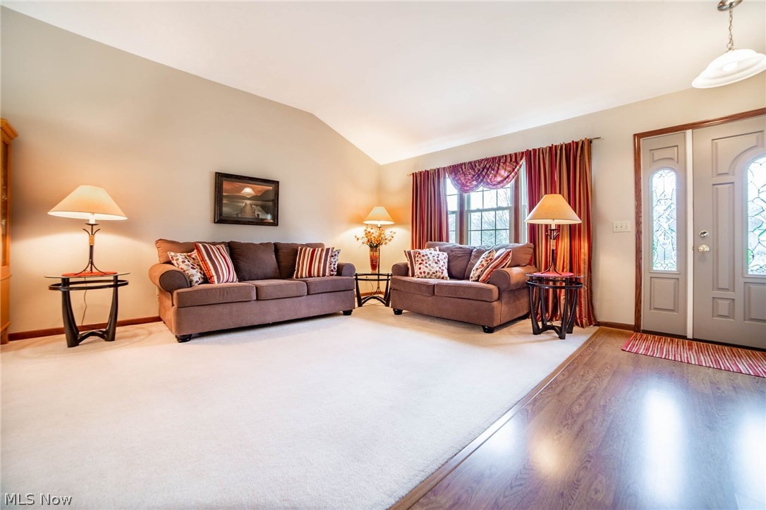 Falls Ph 02 - Residential